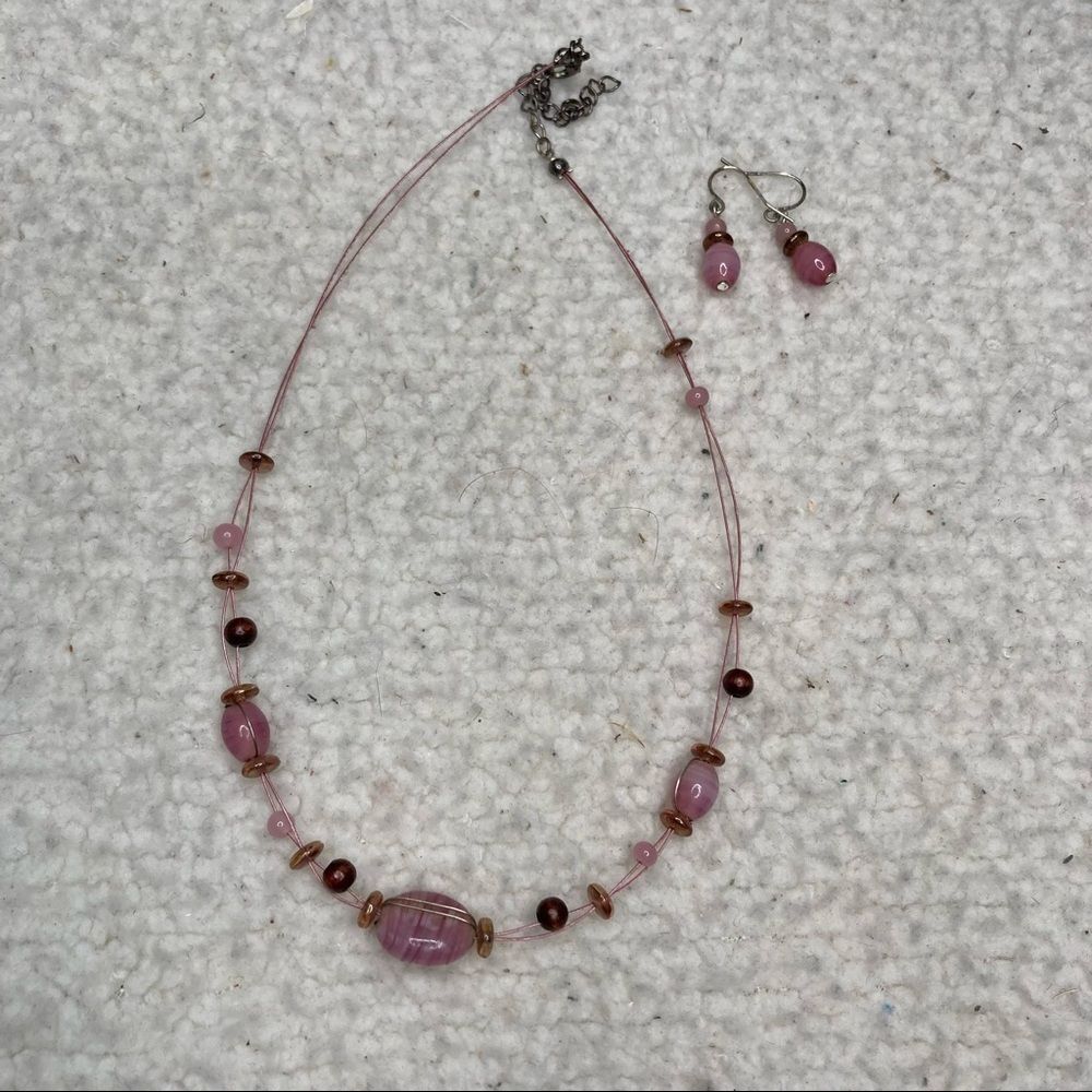 Paparazzi Matching Earrings & Floating Necklace set Pink Glass Beads  Condition: